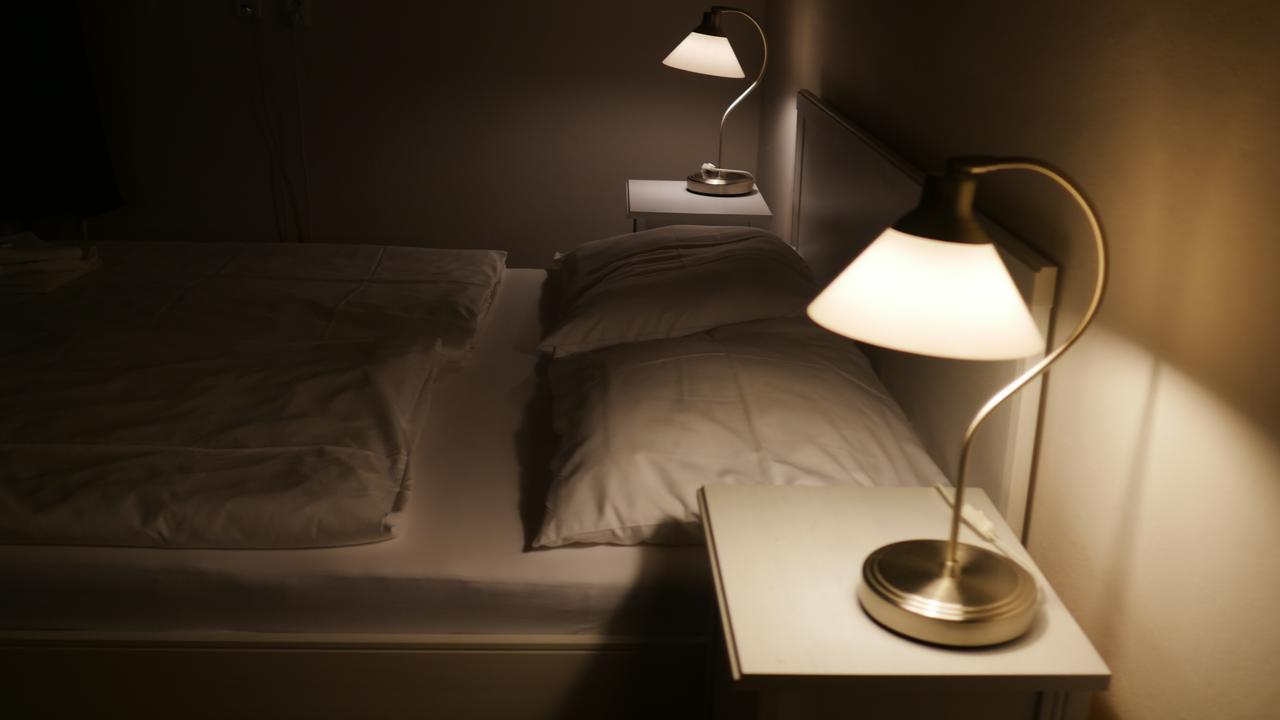 Hotel Bily Konicek Тршебонь Экстерьер фото
